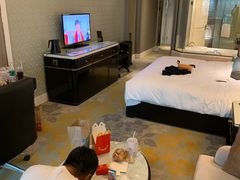 -麦当劳(新世纪环球中心店)