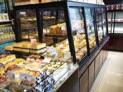 面包甜点陈列柜-爱纶(华南广场店)