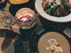-SISTERS BAR RESTAURANT川意酒馆(嘉善老市H楼店)