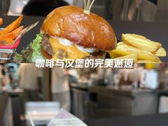 -明谦·Coffee&Cocktail Bar(美您公园店)
