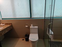 -贵州龙悦大酒店(贵阳喷水池地铁站店)