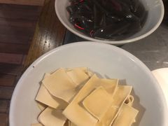 鲜豆皮-探鱼·鲜青椒爽麻烤鱼(广州欣荣广场店)