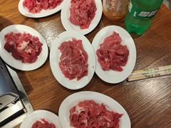 -牛满溢·自助潮汕鲜牛肉火锅(龙汇路店)