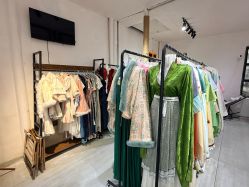 -两间半汉服工作室(平江路店)