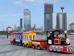 -东港音乐喷泉广场