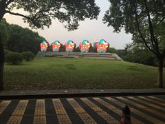 -梁鸿湿地丽笙度假酒店大堂吧