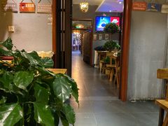 大堂-万记麻辣烫国展总店