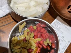 -成都你六姐·牛肉冒菜(信泰中心商场店)