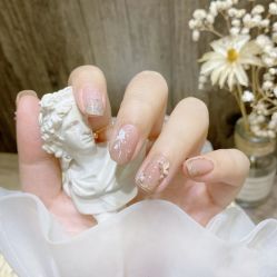 -IDO美甲美睫