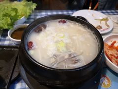 -益百岁牛尾汤(香山路店)