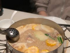 -肥仔文澳门猪骨煲(南京西路店)