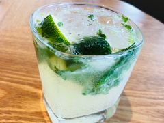 -星巴克臻选(上海合生汇1F店)