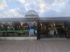 -茅草房·河畔园林火锅