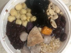 -杨小贤(东融国际影城店)