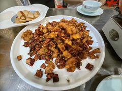 -自己人·宜昌菜(水悦城店)