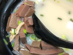 -鸭小妹鸭血粉丝(老门东店)