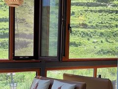 靠窗位-云座·时光·观景咖啡厅(五爷庙店)