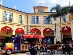 -佛罗伦萨小镇广佛名品奥特莱斯(疏港路店)