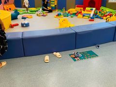 -戊辰亲子游泳俱乐部