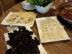 -亿百顺红焖羊排小馆(总店)