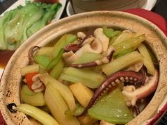 西芹啫鱿鱼-鹊玥·粤菜小馆(汇智国际商业中心店)