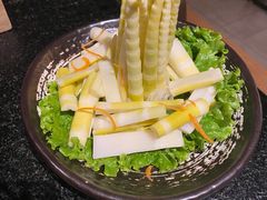 -湊湊火锅·茶憩(打浦桥日月光店)