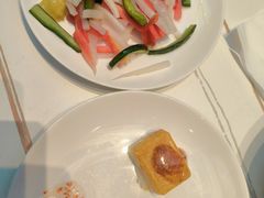 -阿瓦山寨·湘菜现炒·剁椒鱼头王(咸阳总店)