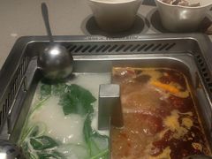 -海底捞火锅(公益西桥店)