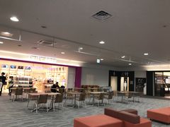 -关西国际机场直营免税店