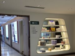 -华颜美口腔矫正·种植牙