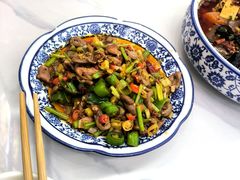 酸辣鸡杂-冬哥川菜馆(十梓街店)