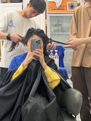 -V8潮牌·接发烫染连锁