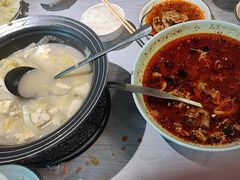 -鹤鸣嘉印象饭店(东市场小区店)