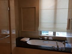 -广州富力丽思卡尔顿酒店