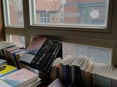 -钟书阁(松江泰晤士小镇店)