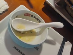 -魏铭鱼头捞饭(晋阳路店)