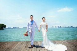 点击看大图 -太郎花子婚纱摄影艺术中心