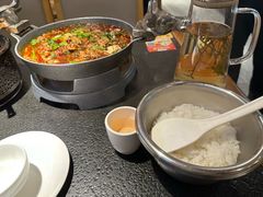 -万重锦·人文川菜馆(骡马市店)