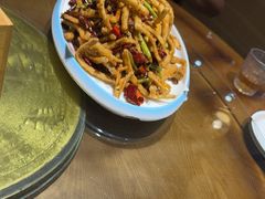 -快乐老家三鲜饺子东北菜(南六中路店)