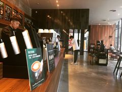 -星巴克臻选(广州高德置地秋广场店)