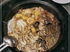 -姥家大锅台水库渔家