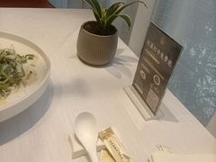 -鱼翅楼·津派砂锅鱼翅(水上公园店)