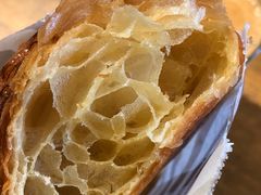 焦糖牛角包-来回·咖啡(天河南店)