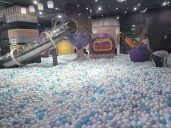 -MELAND CLUB亲子乐园·派对·餐厅(北京芳圆里ID MALL店)