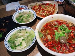 -肖四女乐山跷脚牛肉(世博源店)