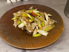 -广州中心皇冠假日酒店·百粤楼