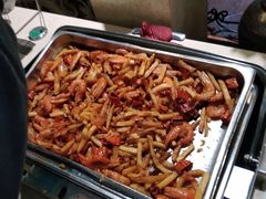 -丝路天山酒店(国际大巴扎店)