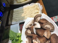 -草原塞蛮羊火锅城(港湾店)