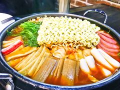 传统部队火锅-the frypan韩国炸鸡啤酒(五路居店)