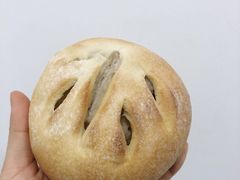 -玥儿弯弯手作烘焙(中海国际社区御城店)